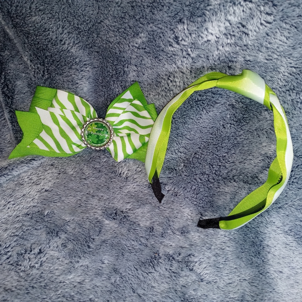 Super cute bow and bear bundle